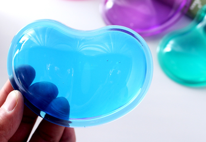 硅胶制品成本大概多少一克 硅胶制品成本大概多少一克