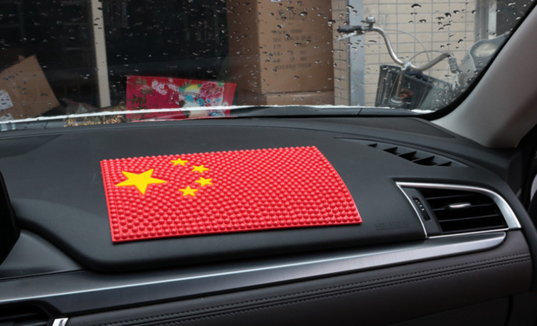 硅胶制品是怎样从原材料变成成品的 硅胶制品是怎样从原材料变成成品的