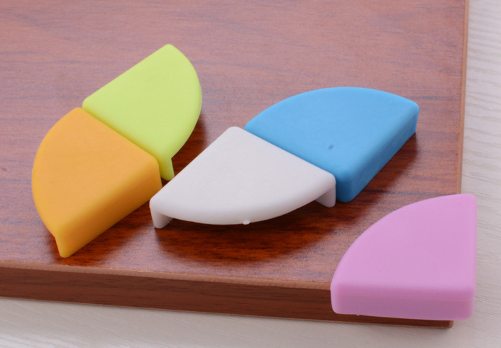 东莞硅胶防撞角定制工厂